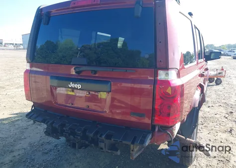 2007 Jeep Commander Sport из США, поврежденный, VIN 1J8HH48P87C553761